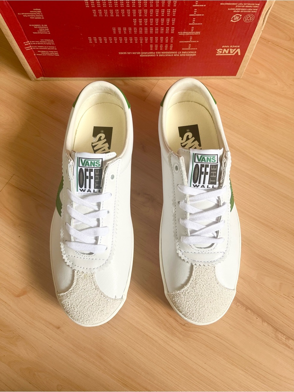 Vans Off The Wall Top Sneakers White Green Leather Women’s  Size 9.0 US Mens 7.5 - Picture 6 of 9